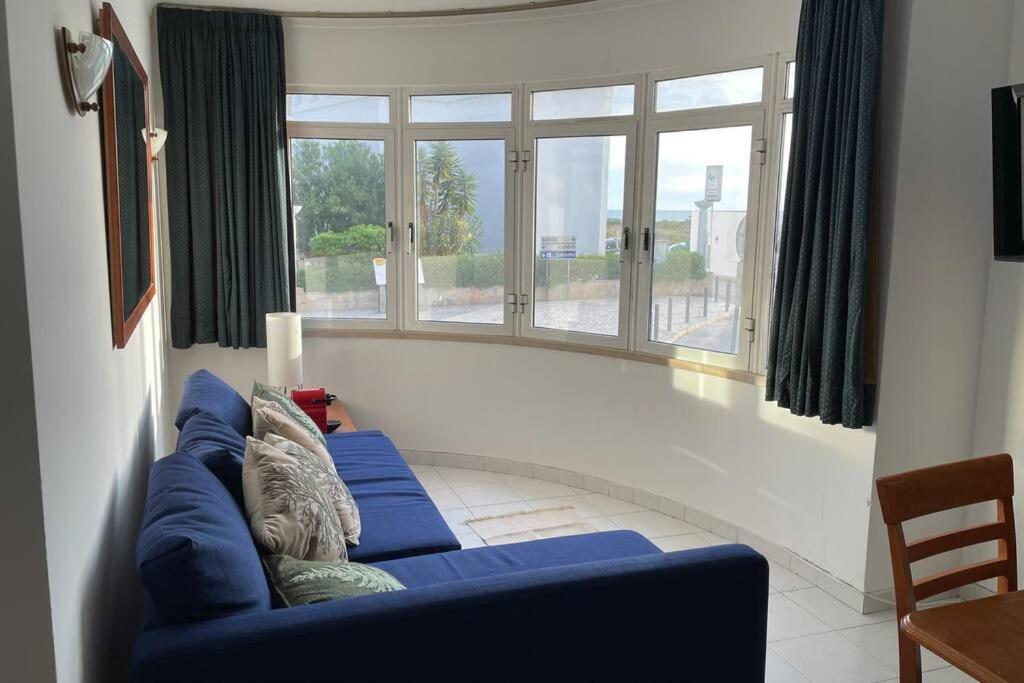 Blue - Beachfront Apartment Armacao de Pera Exterior photo